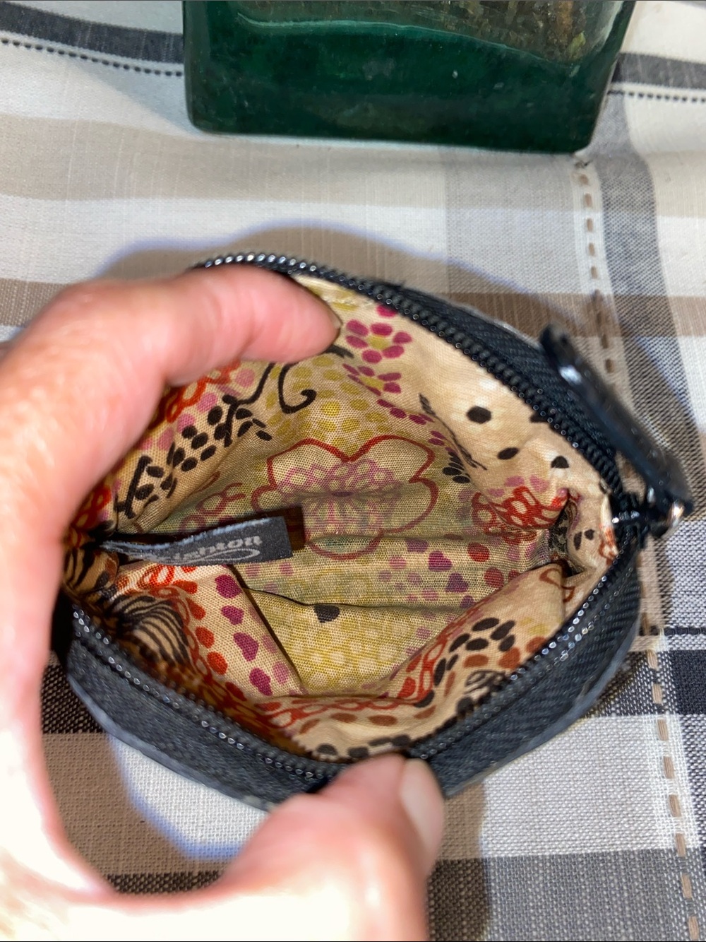 Brighton Coin Purse
Black Leather with a Red Heart Accent - Picture 4 of 7